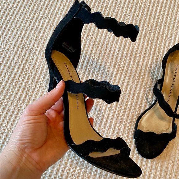 Chinese Laundry Heels - Picture 1 of 7